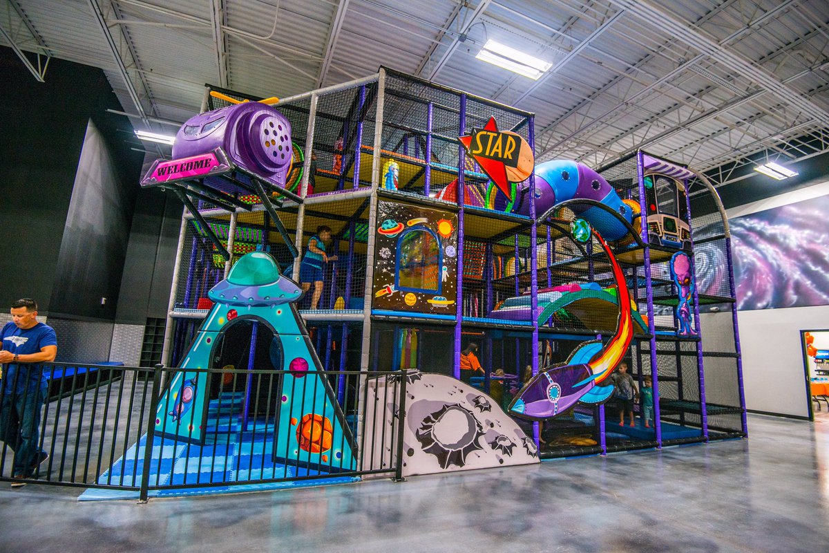 Fun Galaxy Amusement Park, New Providence (+1 242-364-4200)