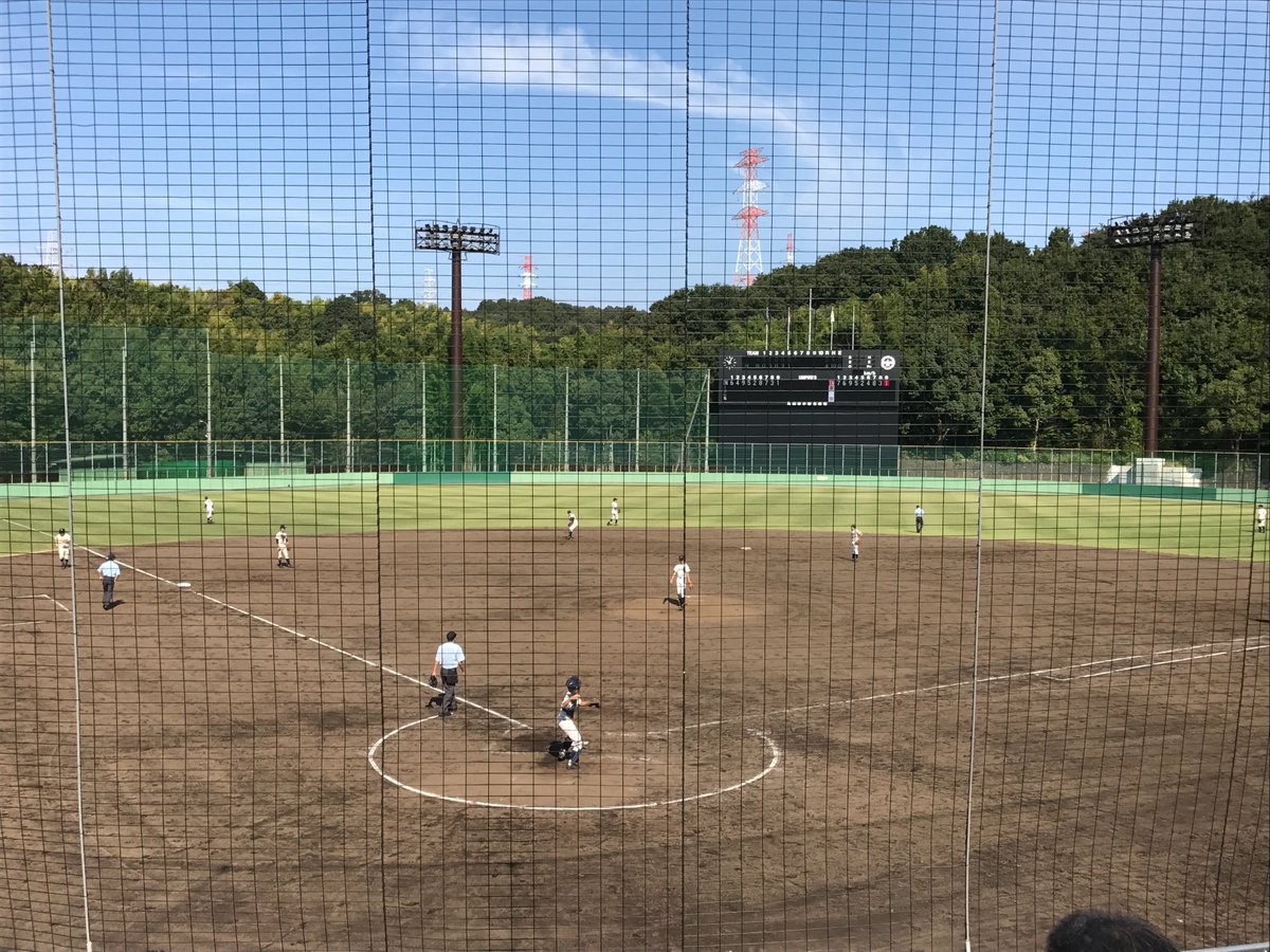 CATV89TOKYO's tweet photo. 【町田市小野路球場  東京vs国際基督教大高】好天の中、熱戦が繰り広げられています！この試合の模様は夜9時からのダイジェストでもお伝えします。アプリ「ど・ろーかる」でも！

#ケーブル高校野球東京 https://t.co/mQNPWLgLzb
