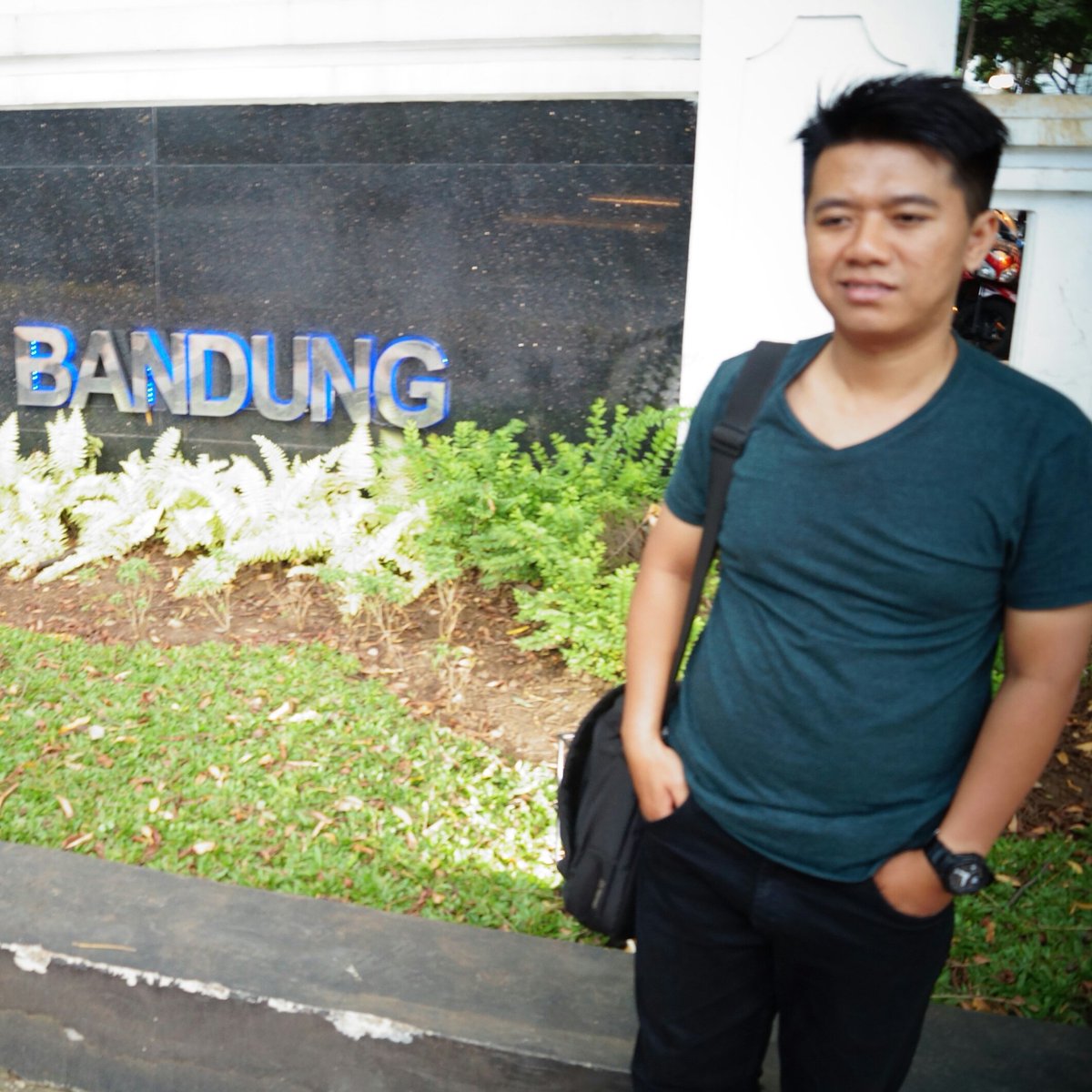 Masa lalu adalah guru
Masa sekarang adalah ujian
Masa depan adalah harapan