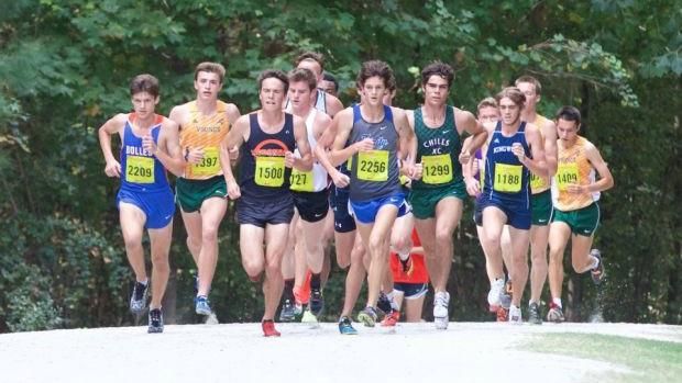 flrunners's tweet photo. WATCH: Chiles' Phillips Sub 15, 14:58.20 &amp; Runner-Up Finish At Great American

https://t.co/VhQlbV8nlh https://t.co/WnIfUhPk5K
