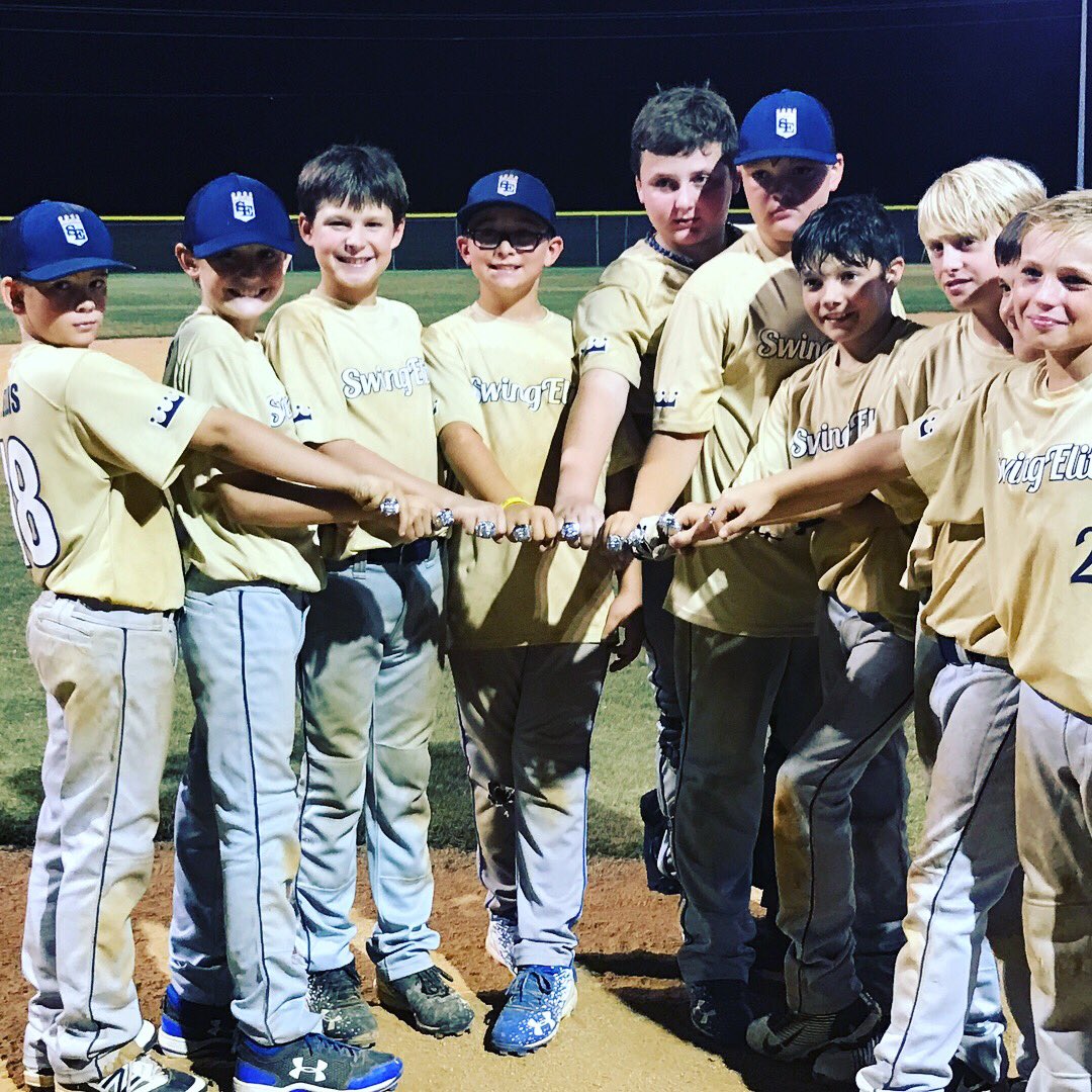 DanaatMSU's tweet photo. 11-A Grand Slam Fall State champs! #swingelite #swingelitebaseball https://t.co/jqy84uJFau