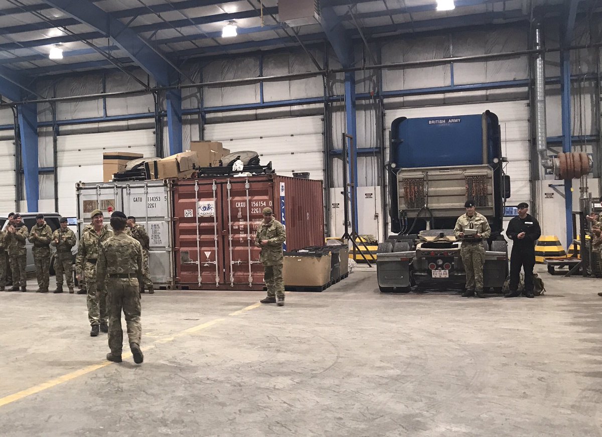 FirstFusiliers's tweet photo. @BATUSCanada @RoyalTankRegt Tonight Fus McDougle received further recognition with a commendation from Comd @1ArmdInf ✅ hard work and junior leadership on the prairie https://t.co/tIOpGVwAbX