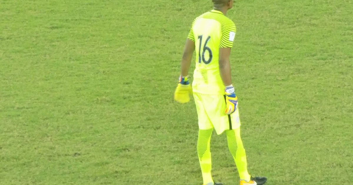 Ibobman1's tweet photo. Nigeria vs Zambia: We made Super Eagles sweat – Chipolopolo goalkeeper, Mweene https://t.co/km1js0Ovs2 https://t.co/FjVxFbytMV
