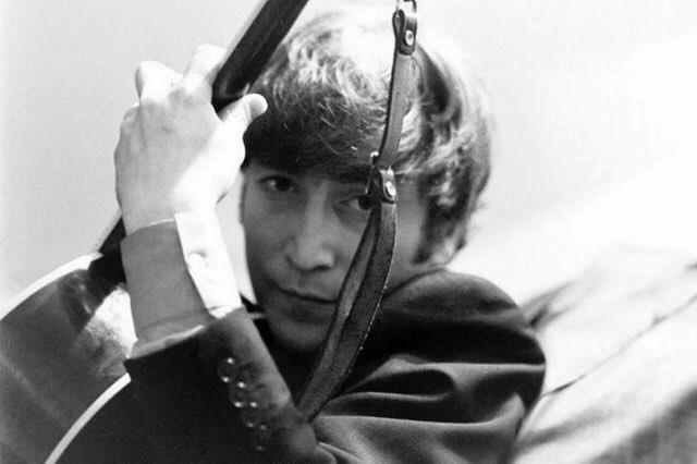 Happy Birthday and Remembering John Lennon 9 October 1940 - 8 December 1980 