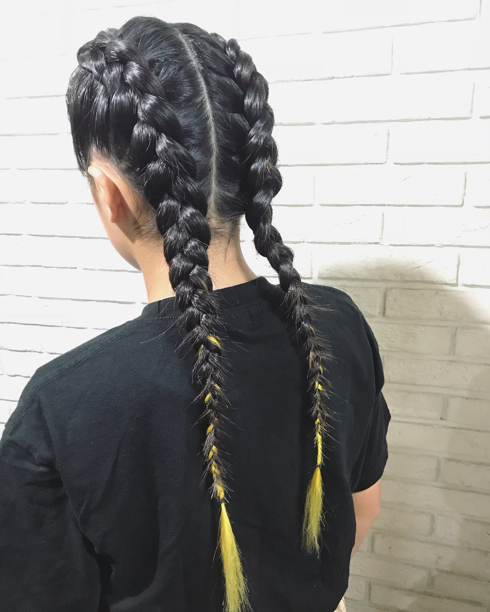 Mimic Trickmonster キッズダンサー コーンロウ 派手髪 原色カラー エクステ コーンロウ トリックスタイル トリックヘアー Hairstyles Trickstyle Trickhair 美容室 ミミック広島 Mimic Hairstudiomimic 広島 T Co Tchgiv8h03