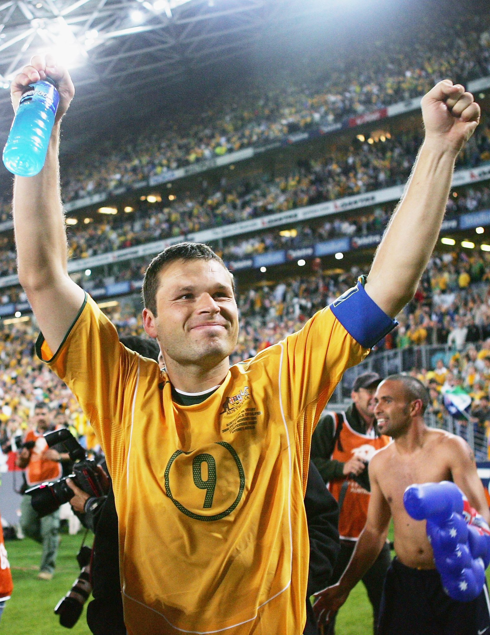 Happy Birthday to this legend. Mark Viduka. 