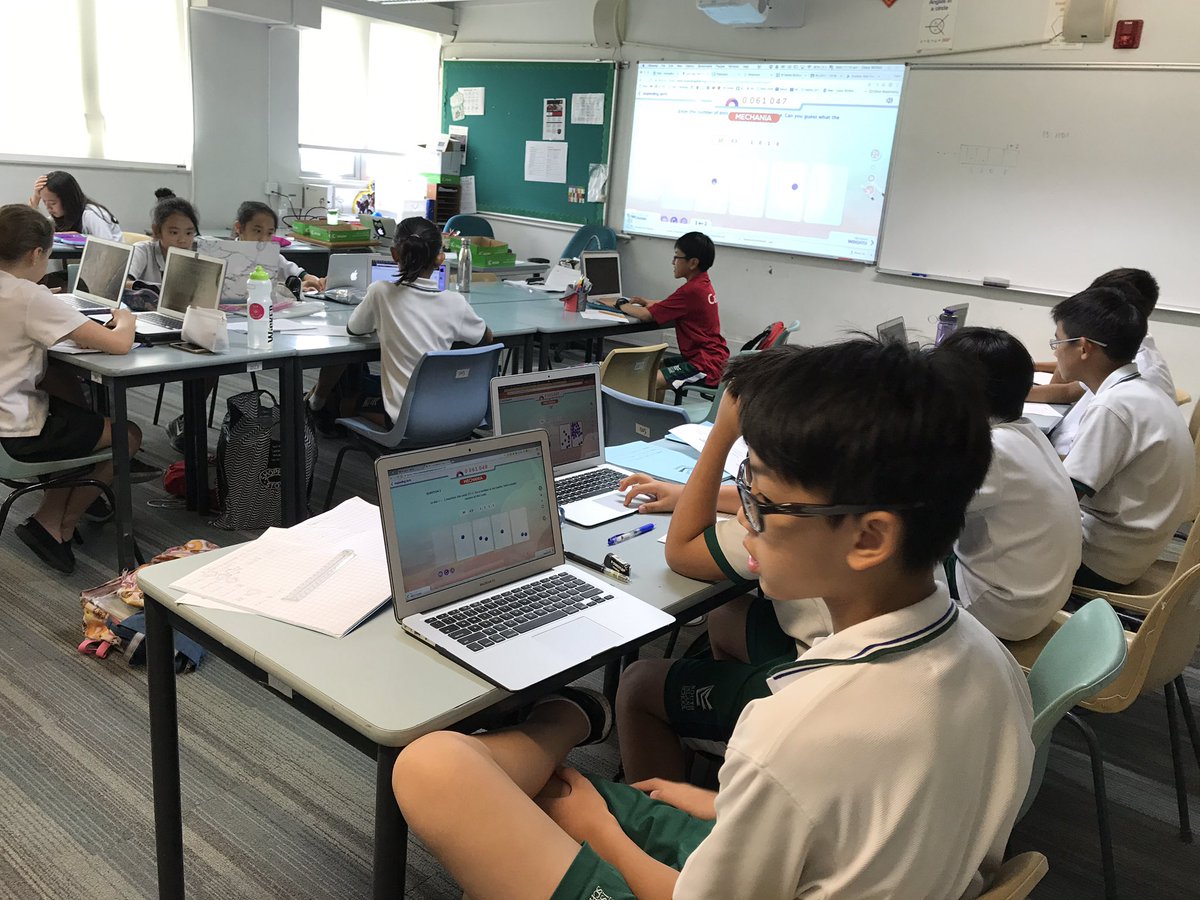 Wongstaa's tweet image. #GMW2017 more exploding dots happening! Blop blop blop! #explodingdots @SISLearning