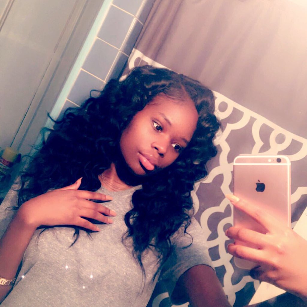 rayaana12's tweet image. #NewProfilePic