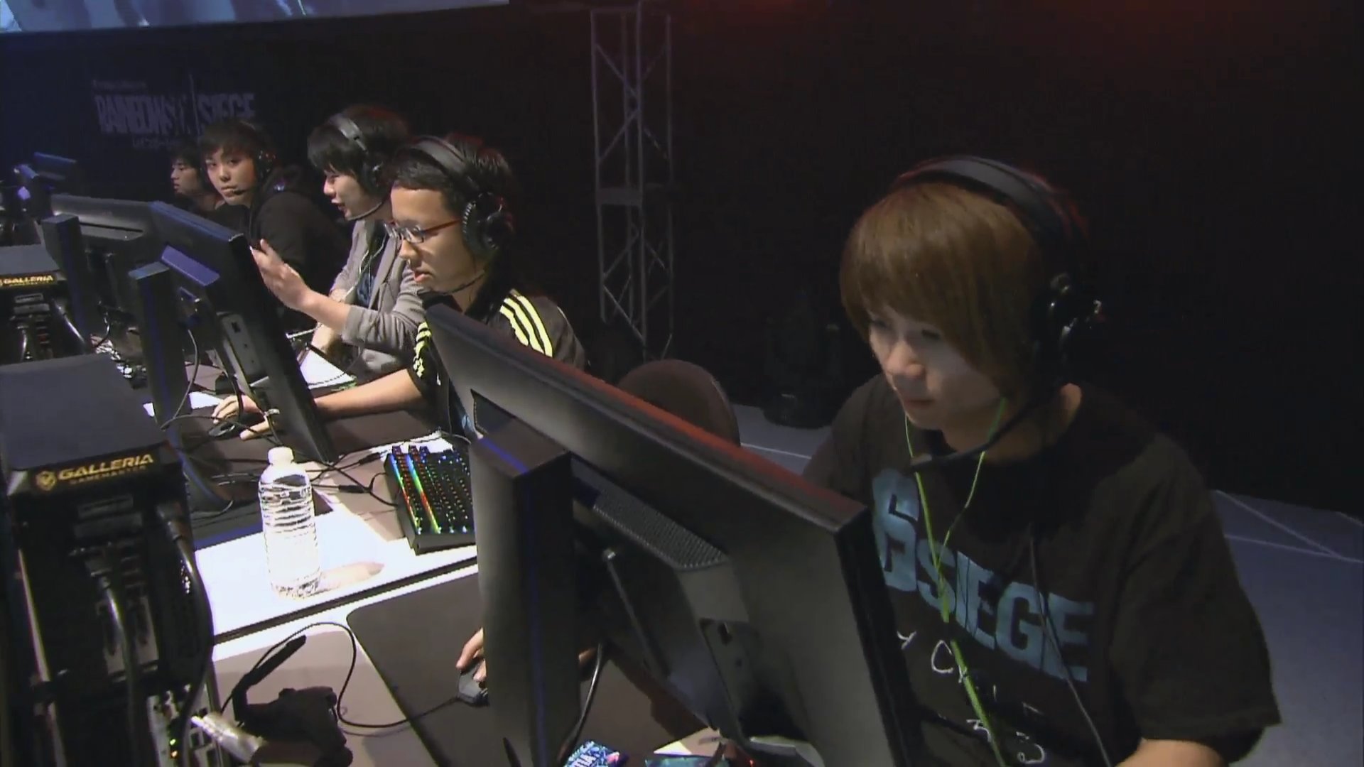 大会 ネフライト