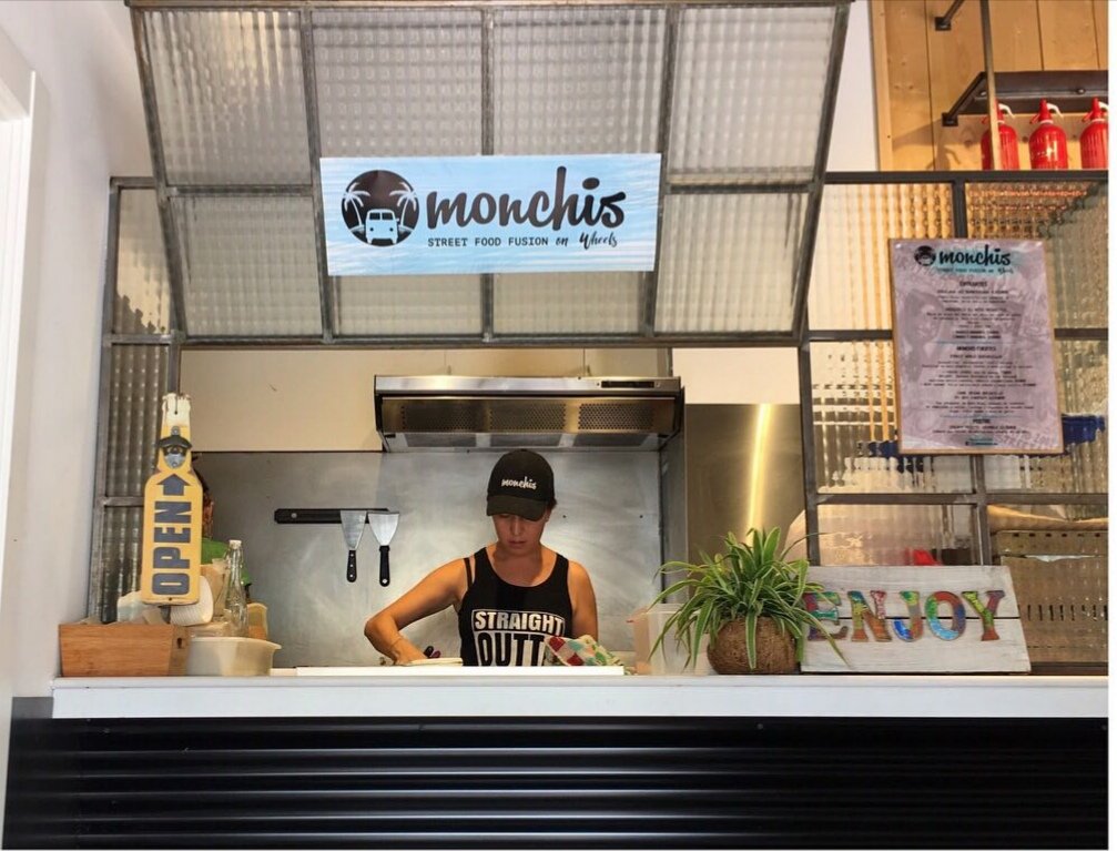 Thanks everyone who came by at Van Var to eat our monchis last week it was amazing! Next stop coming soon!