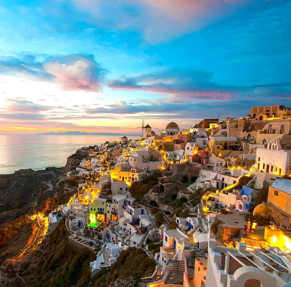 TravelSantorini's tweet image. Beautiful, breathtaking, outstanding, superb, awesome, wow
Oia #SantoriniTravel #Santorini #holidaygr passion for ☼ #Greece