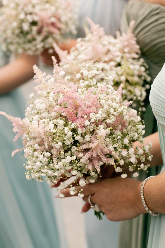 LinensRazaTrade's tweet photo. These little #flower #bouquets are perfect for your #bridesmaid #gang https://t.co/N6PUAEcuQQ