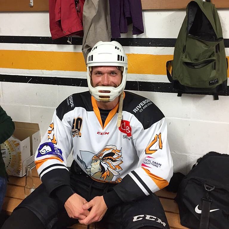 chiefsicehockey's tweet photo. Yesterdays Player of the Game!
@FilipSupa 

Nice work Supa it suits you well! 😂

#LetsGoChieftains
#SupaSunday https://t.co/iJ1sxMCsYY
