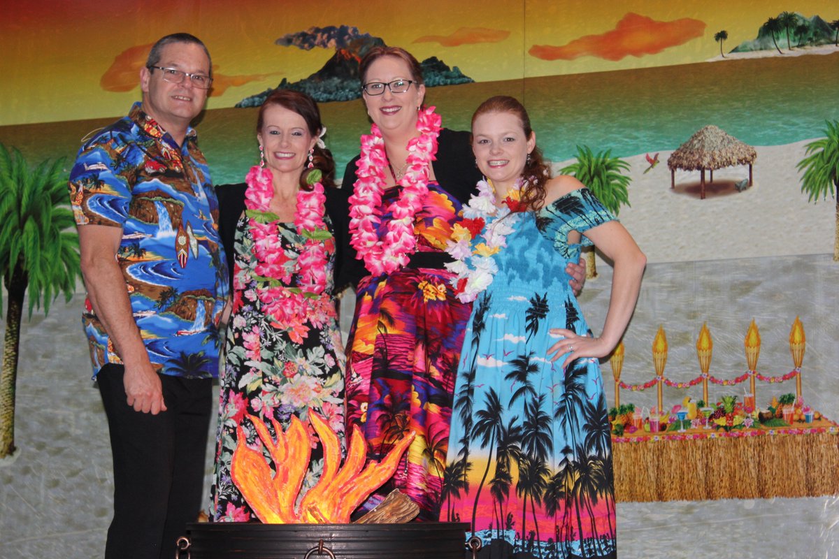 SWAYDanceAcad's tweet image. Our Hawaiian Night Cabaret was a big hit. So many people came in hawaiian shirts etc. A great night of dance.