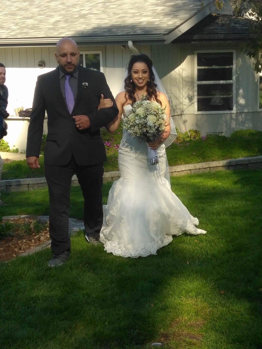 Stephanie Johnson (@steph_galvan) on Twitter photo 