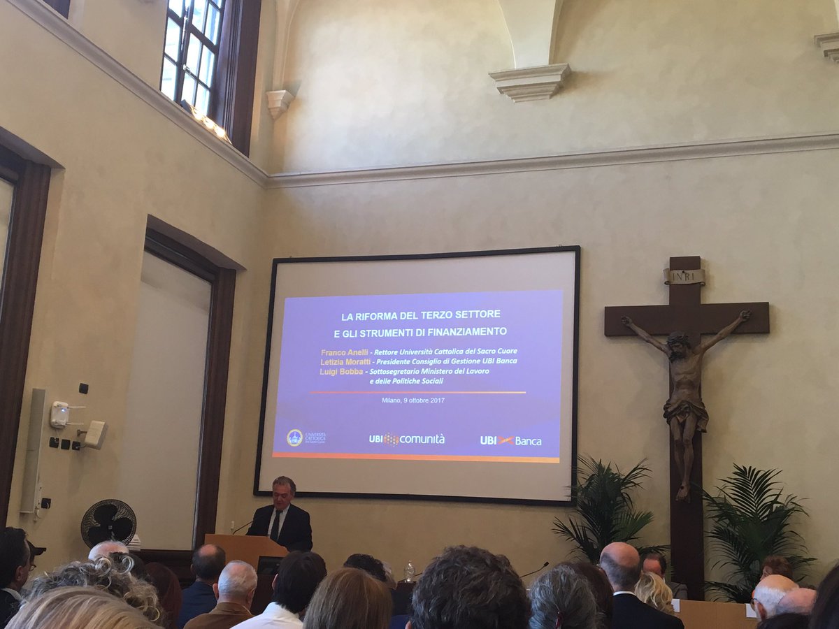 .<a href="/LuigiBobba/">Luigi Bobba</a> presenta #riformaterzosettore in <a href="/Unicatt/">Università Cattolica</a>. Su #fundraising questa l'analisi di <a href="/assif_ita/">ASSIF</a> assif.it/notizie/assif-…