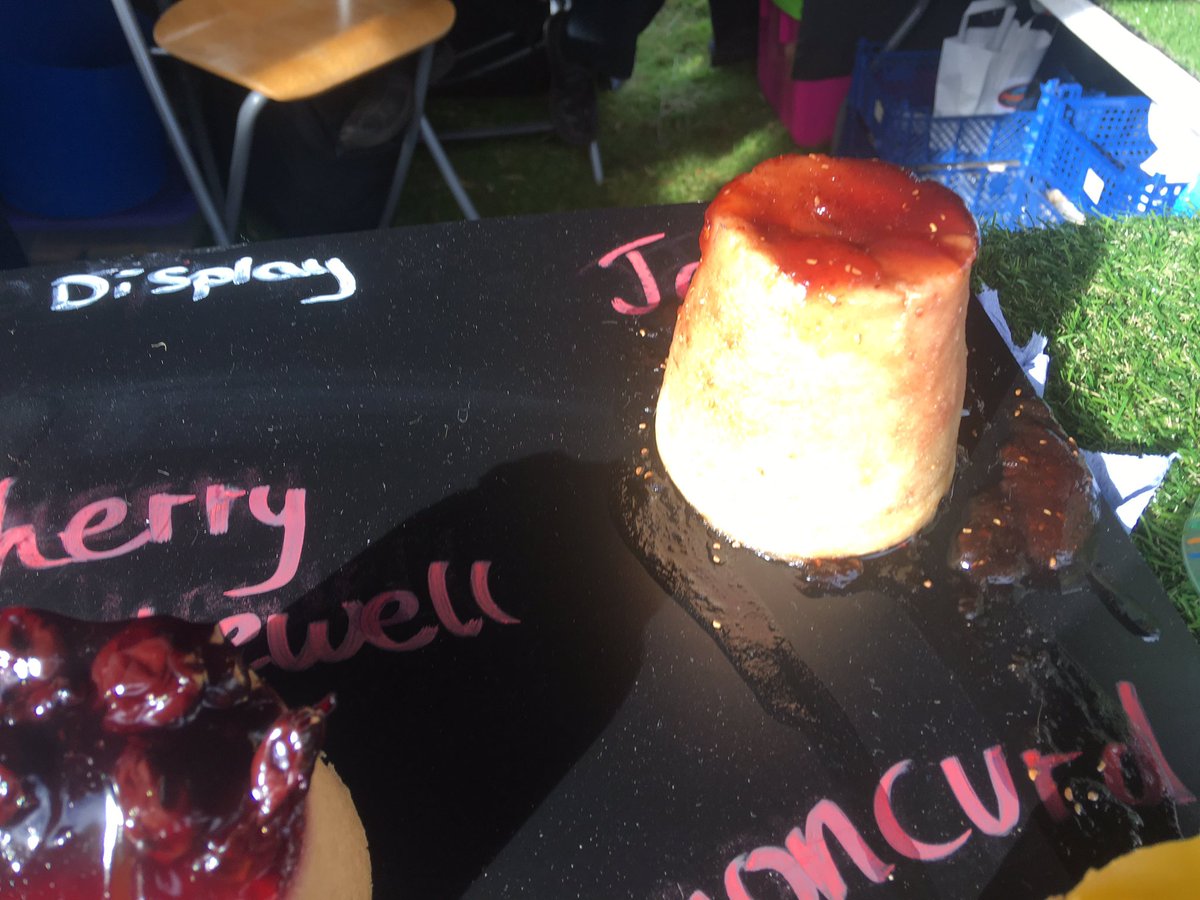 veg_box's tweet photo. So excited to be putting in our order today for these loving puds from #QuantockSteamers we tried them at @powderhamfest they are super x https://t.co/FNSG78zQXl