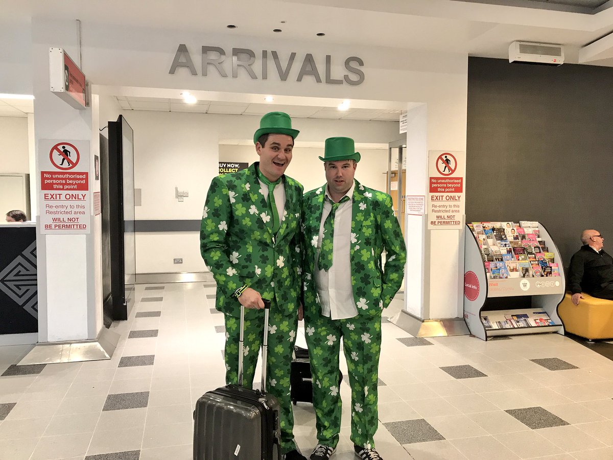 flightlinkwales's tweet photo. It's a busy start this morning at the arrivals desk as the Irish arrive. ☘️
#WALIRE  #WCQ2018 https://t.co/msV3kL4QD4