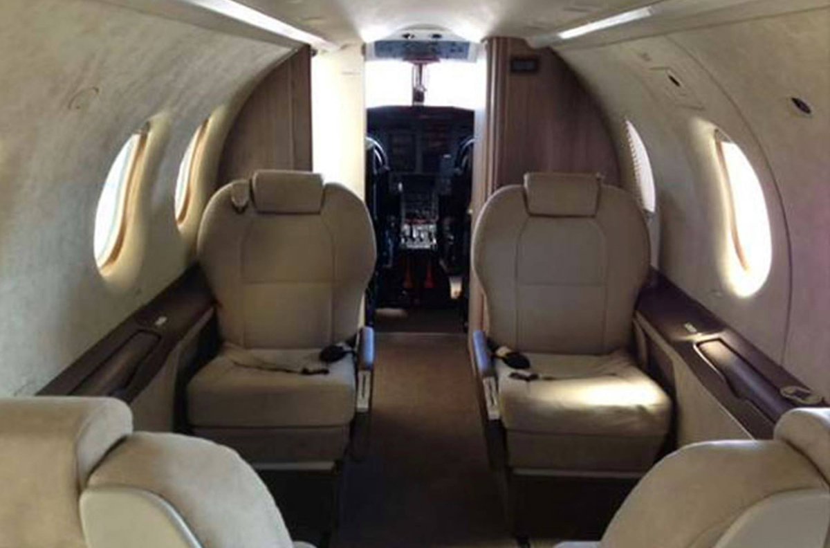 emptyjets tweet picture