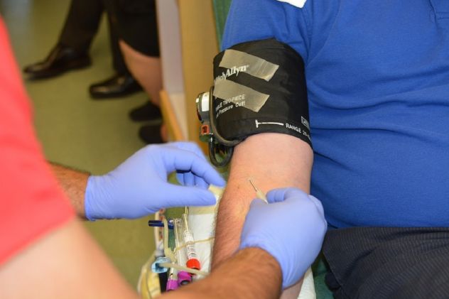 Demokracija1's tweet photo. Študenti pod geslom Častim pol litra začenjajo teden darovanja krvi
https://t.co/evk1Jkw2Zq https://t.co/8h5OzQ7hOy