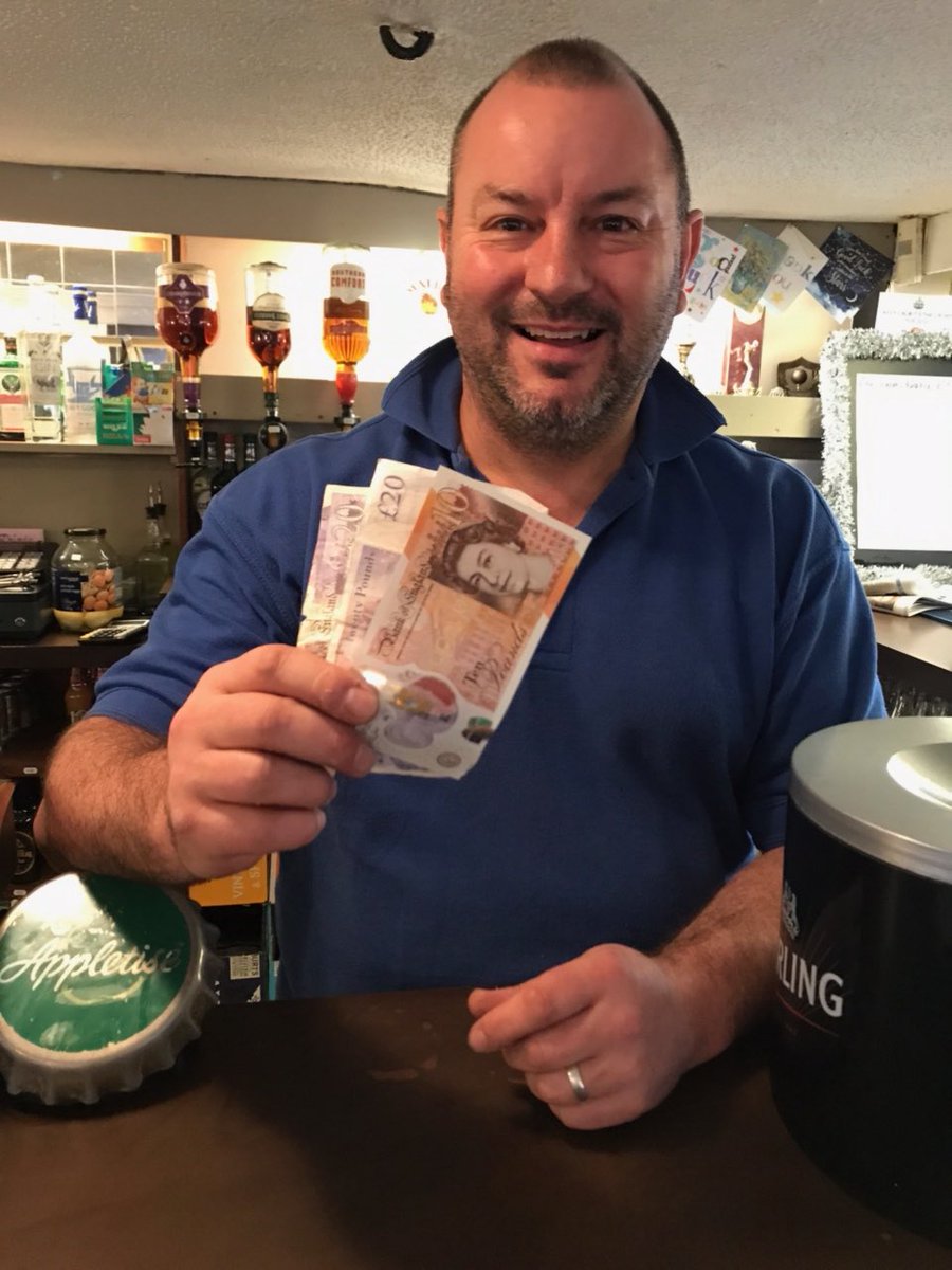 mckean_j's tweet photo. #bigskatedown thank you Glen #TheCrown #reepham for the generous donation @jonholdermo @McKeanJulie @WhitwellHall @saintrat @BiancaCole https://t.co/670op9wZ58