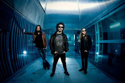 NUEVO POST: | ¡ <a href="/SCRofficial/">SCR Official</a> nos dice un adiós temporal con un gran último concierto de gira!| musicaentodosuesplendor.es/2017/10/desped…