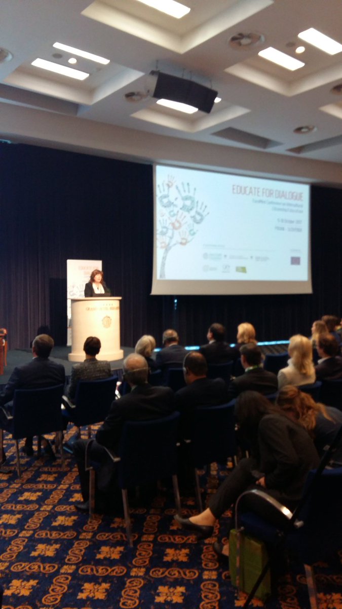 MZEZ_RS's tweet photo. Začela se je Evro-sredozemska konferenca o medkulturnem dialogu #Educate4Dialogue #Piran https://t.co/vouTPiBhCV