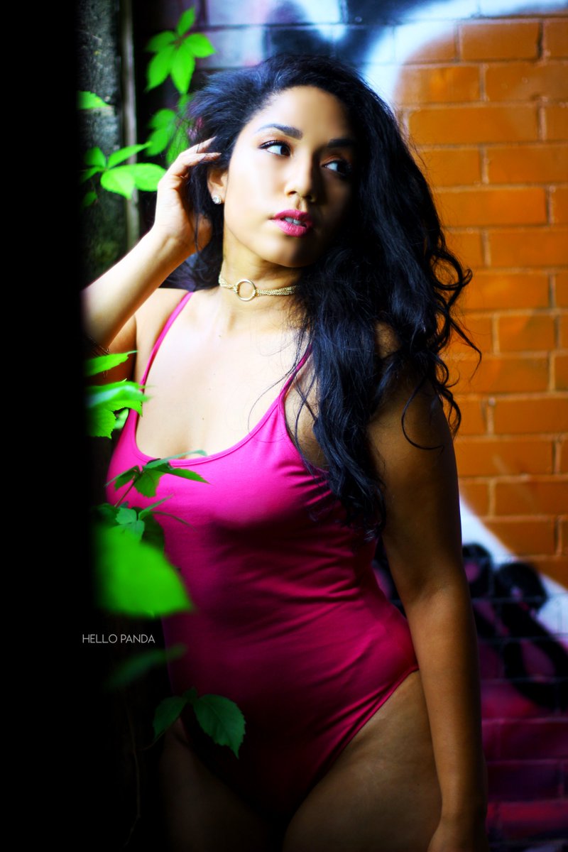 hellopandaphoto's tweet photo. Just finished up this dope set with Aja!!

Full Set: https://t.co/gcKzEluNS1 https://t.co/y9Y5CdTaxl