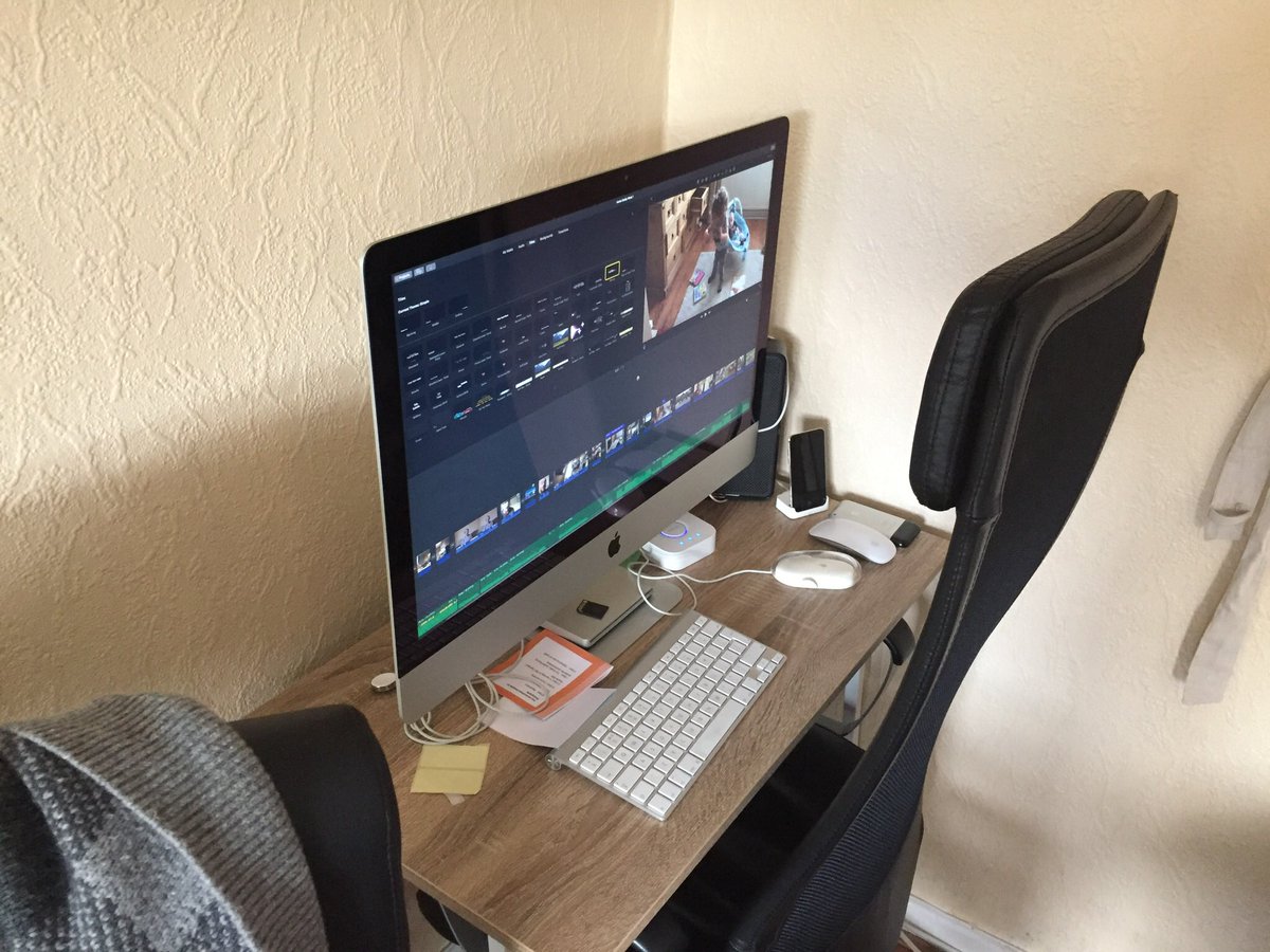 HomeDaddy2017's tweet photo. Just finishing off the editing for week one!! Uploading later today. #HomeDaddy https://t.co/ivN0F6VgMN