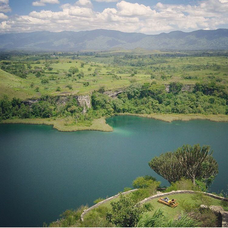 Running_theRift's tweet photo. One month today our runners will be waking up here for the beginning of their #riftmaz adventure!! #marathon https://t.co/3VWYgMcgMF