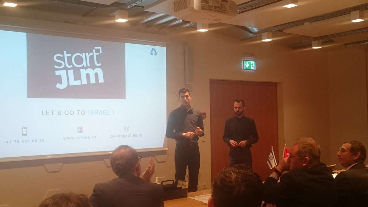 startupticker tweet media