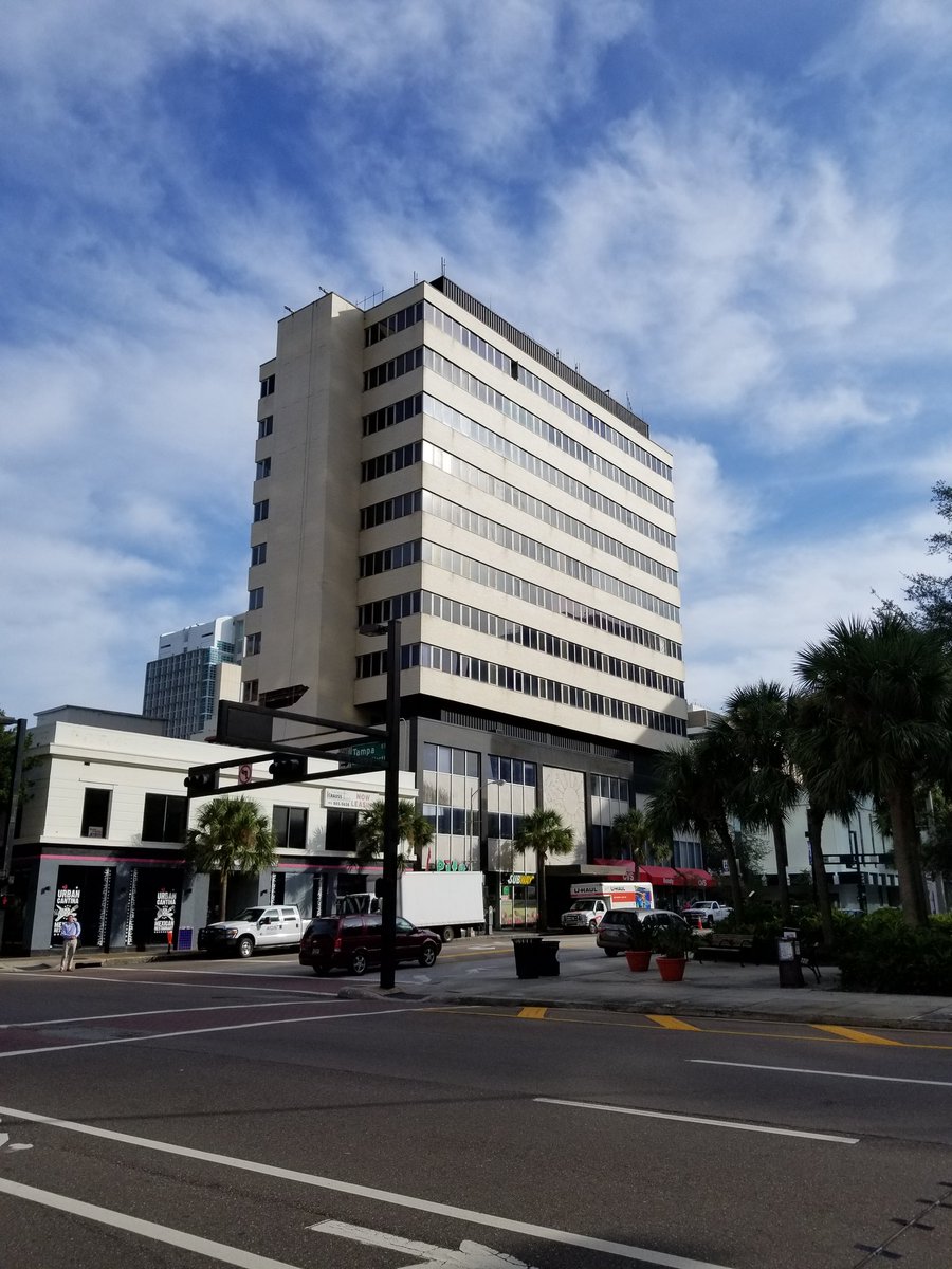 MySkypoint's tweet photo. A #DowntownTampa mid-rise residential redevelopment project that can't proceed because of outdated parking code. Where's the outrage? https://t.co/mVfXxAQr0d