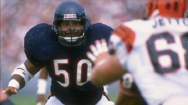 Happy birthday to Mike Singletary, always have his game face ready! 