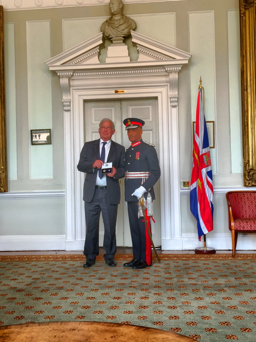 101EngrRegt's tweet photo. Proud to support the Elizabeth Cross Ceremony for LCpl Morum RE - died 15 Dec 1955. @CorpsSM @KenOlisa_LLofGL @Commander8X @ArmyInLondon https://t.co/PyyYnh2gEv