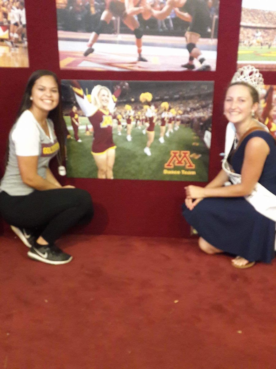SCC_Dance's tweet photo. Help our captains Ari &amp; Josie raise money to dance at Disney World with $5 burger &amp; fries at the Parkside in Hammond between 5-8 tonight! https://t.co/A6mUGnaPTu