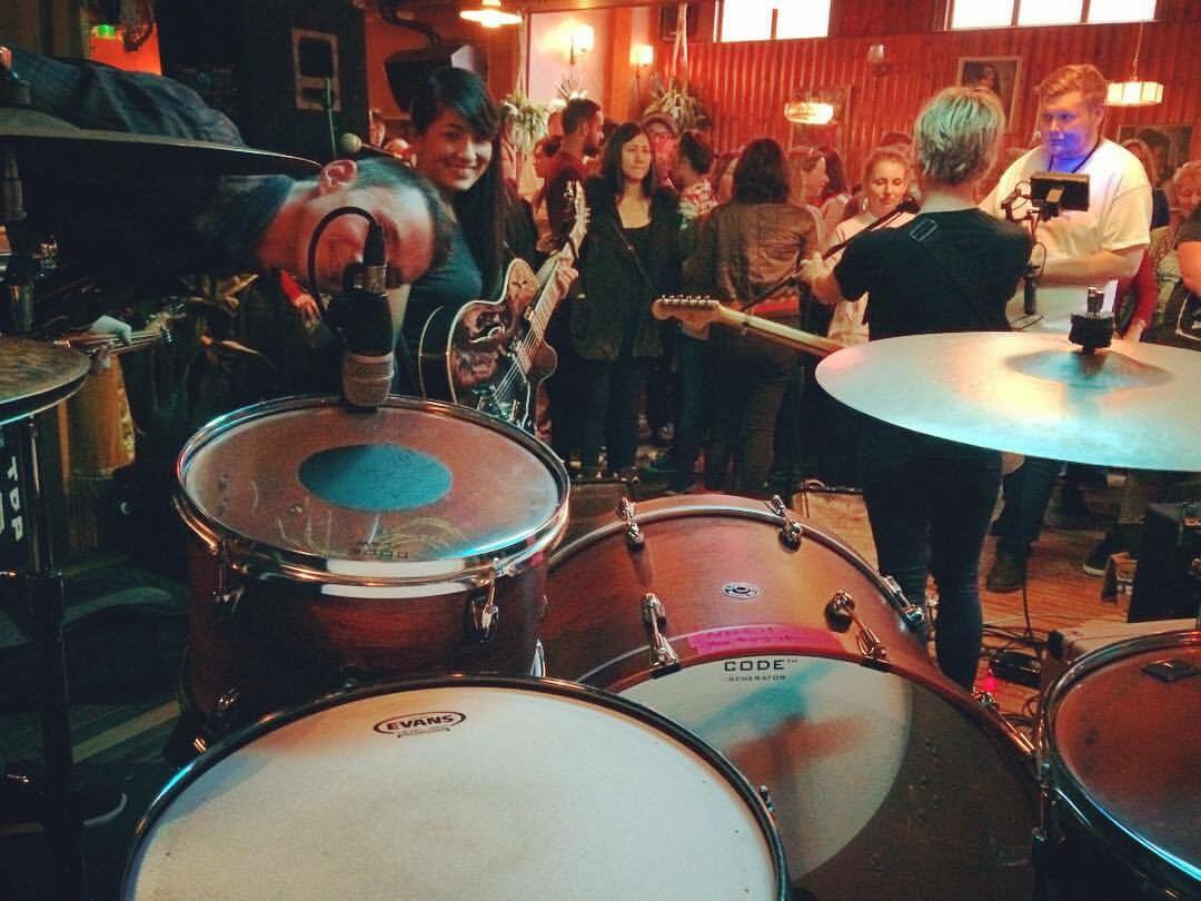 cecillegrey's tweet photo. Thank you @HockleyHustle ~ what a blast. #hockleyhustle #hockleyartsclub #cecillegrey https://t.co/jHyIpFYMt2
