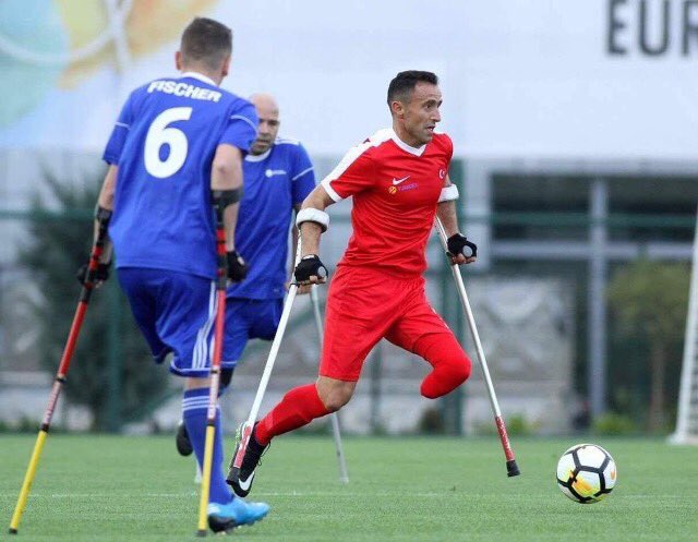 Şırnak'ta komandoydu, mayına basıp sol bacağını kaybetti!
O şimdi Ampute Avrupa Şampiyonası finalist takımın kaptanı;

Gazi OSMAN ÇAKMAK