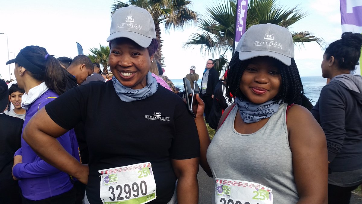 RevelstoneSA's tweet photo. #Gunrun2017 #team#fun#spirit#laughs#sore#feet#sore#muscles. Well done team Revelstone on a fantastic race. Fun and laughs had by all.🇿🇦👏 https://t.co/KnII7UsTzU