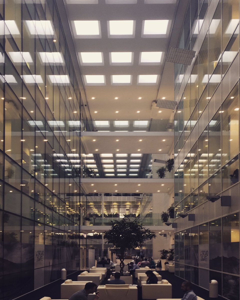 lukeartingstall's tweet image. #lightingdesign #sitevisit #leeds #architecturallightingdesign #tysonbespoke #tysontravels #atriumlighting #officelighting #naturallight