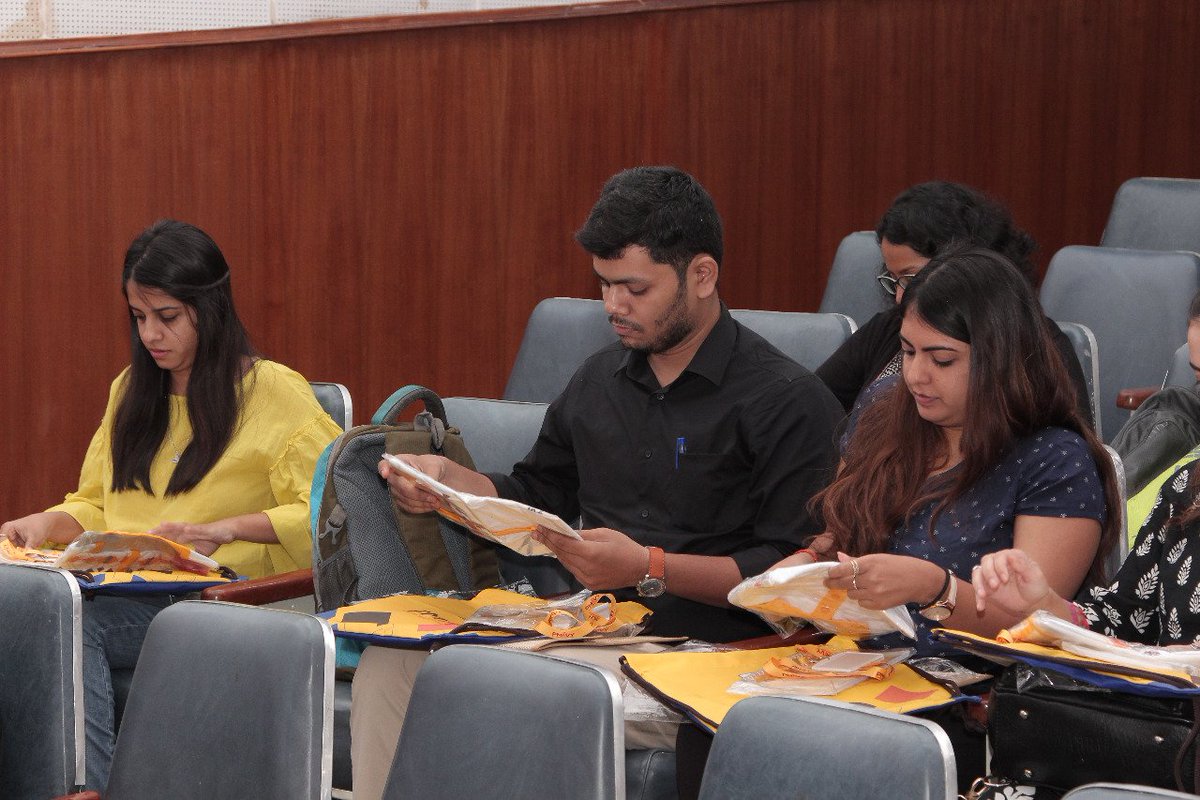 FTIIOfficial's tweet photo. Under the Pradhan Mantri Kaushal Vikas Yojana(#PMKVY), the first short course in #DigitalVideoEditing began at #FTII,#Pune,today.#SkillIndia https://t.co/Lm4q30nglV