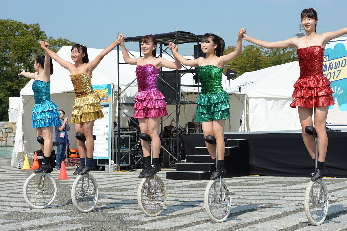 佐藤彩香ちゃん一輪車ショー1回目その2 ＠体育の日記念行事2017