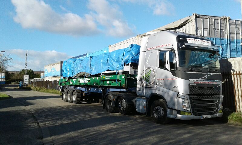 ForestFreight's tweet photo. Another interesting load for #ForestFreight #logistics #flatrack https://t.co/qmK4kOi9ny