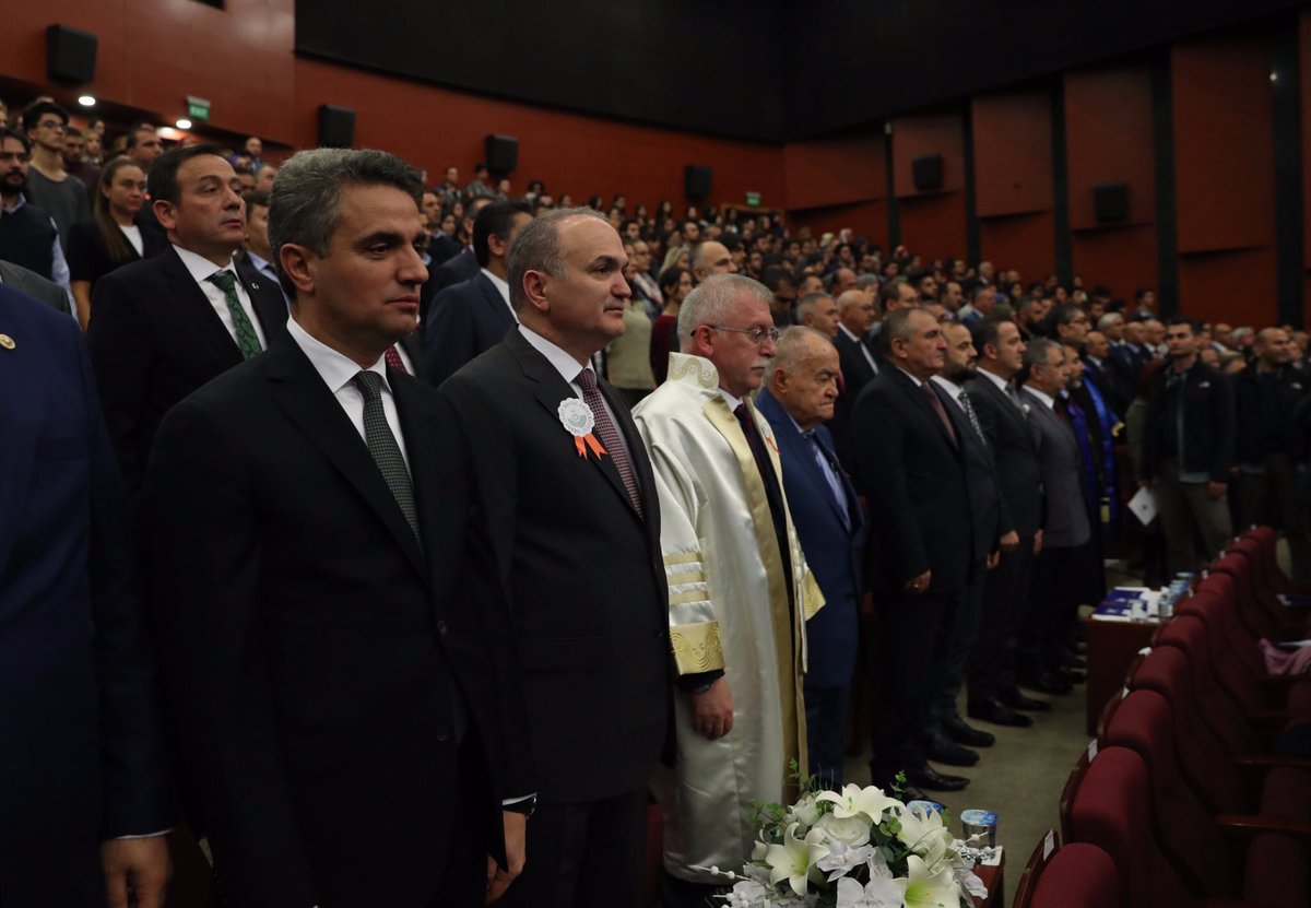 Dr. Faruk Özlü tweet media