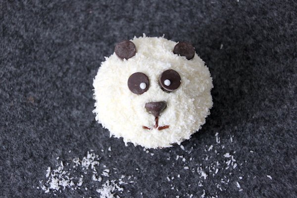JoinMyGift's tweet photo. Diese goldigen Panda Muffins aus Schokoladen-Bananen-Teig müsst ihr unbedingt ausprobieren!!! :) https://t.co/nyEZQaghOg https://t.co/xeWDTxLdxT