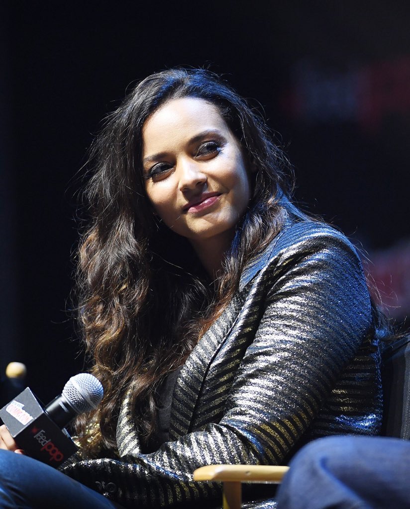 NotJLucas's tweet image. —