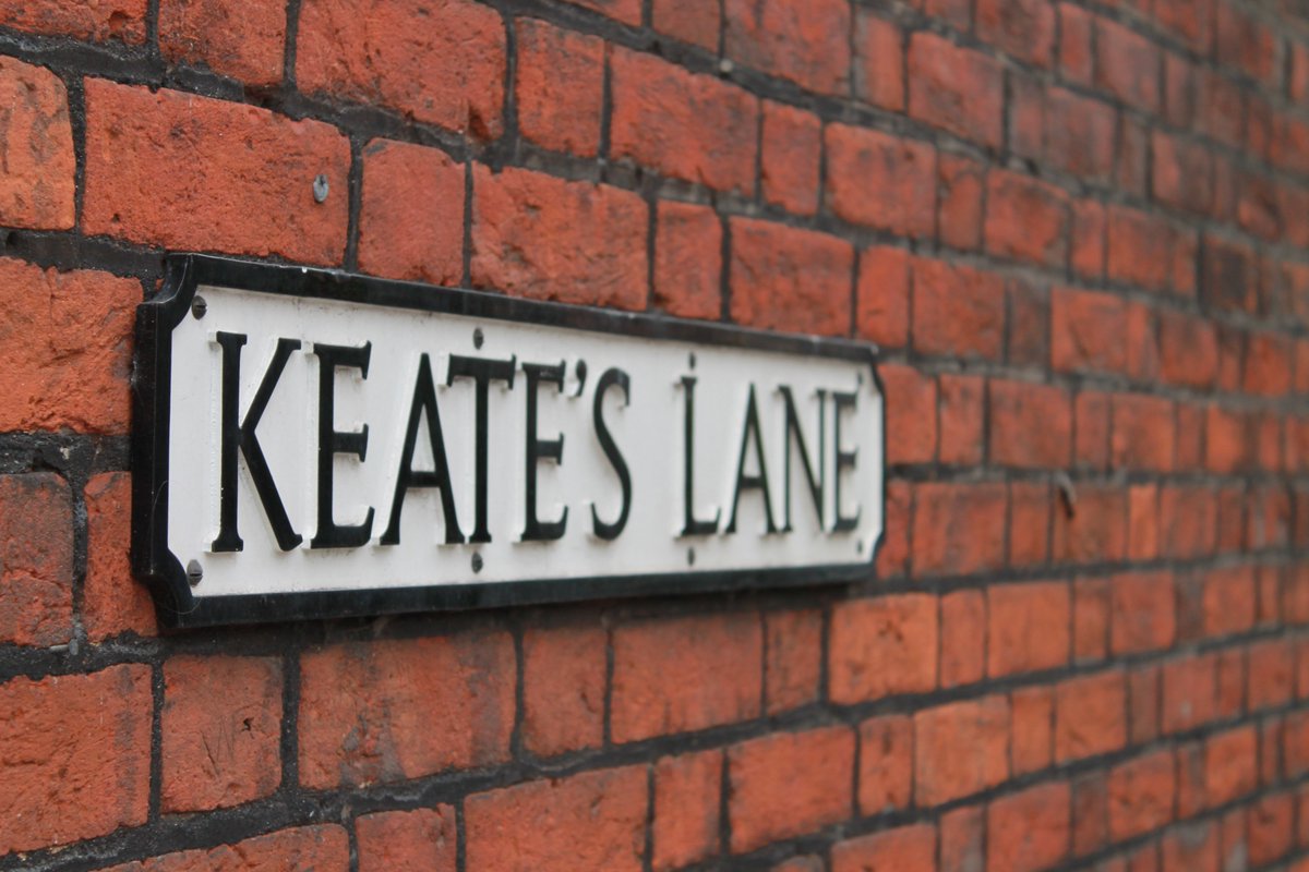alumnetsocial's tweet photo. Any guesses where we are today? #daytrip #keates #whereareyou https://t.co/AwdiIKSwCt