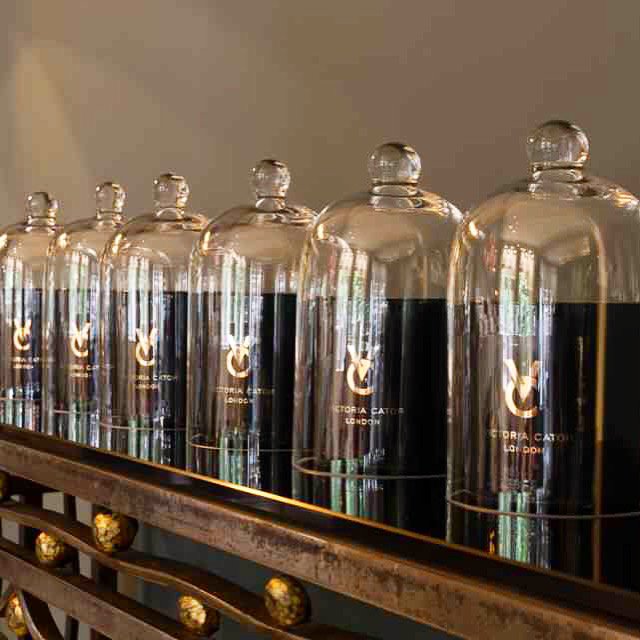 Looking to add something luxurious to your Christmas gift guide?Get in touch with us about #VictoriaCator candles. #prrequest #journorequest