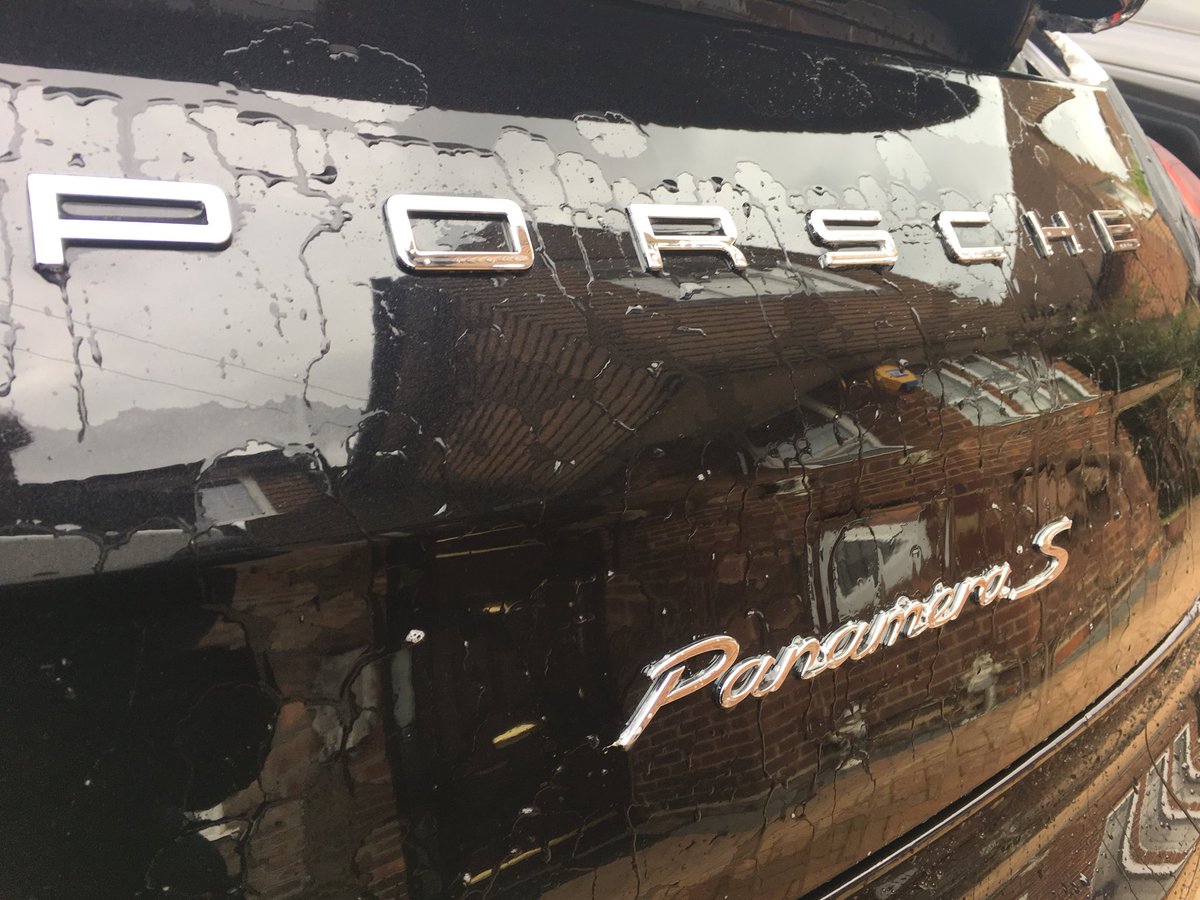 regalvservices's tweet photo. Fortnightly #diamondvalet for this #porsche #panamera s text #regal to 60163 for more info https://t.co/4xlZoHQTHb https://t.co/zOc8gAC0NO