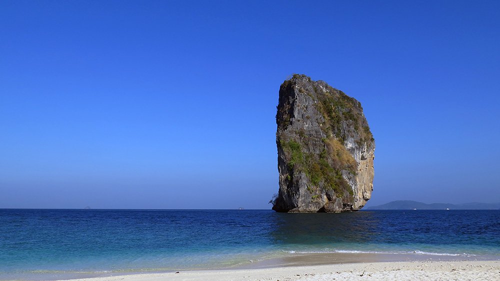 Destthailand's tweet photo. Poda Island utanför Ao Nang #Thailand #AoNang #PodaIsland
https://t.co/QZQ14v5Ohn https://t.co/CF5GE4AoJW