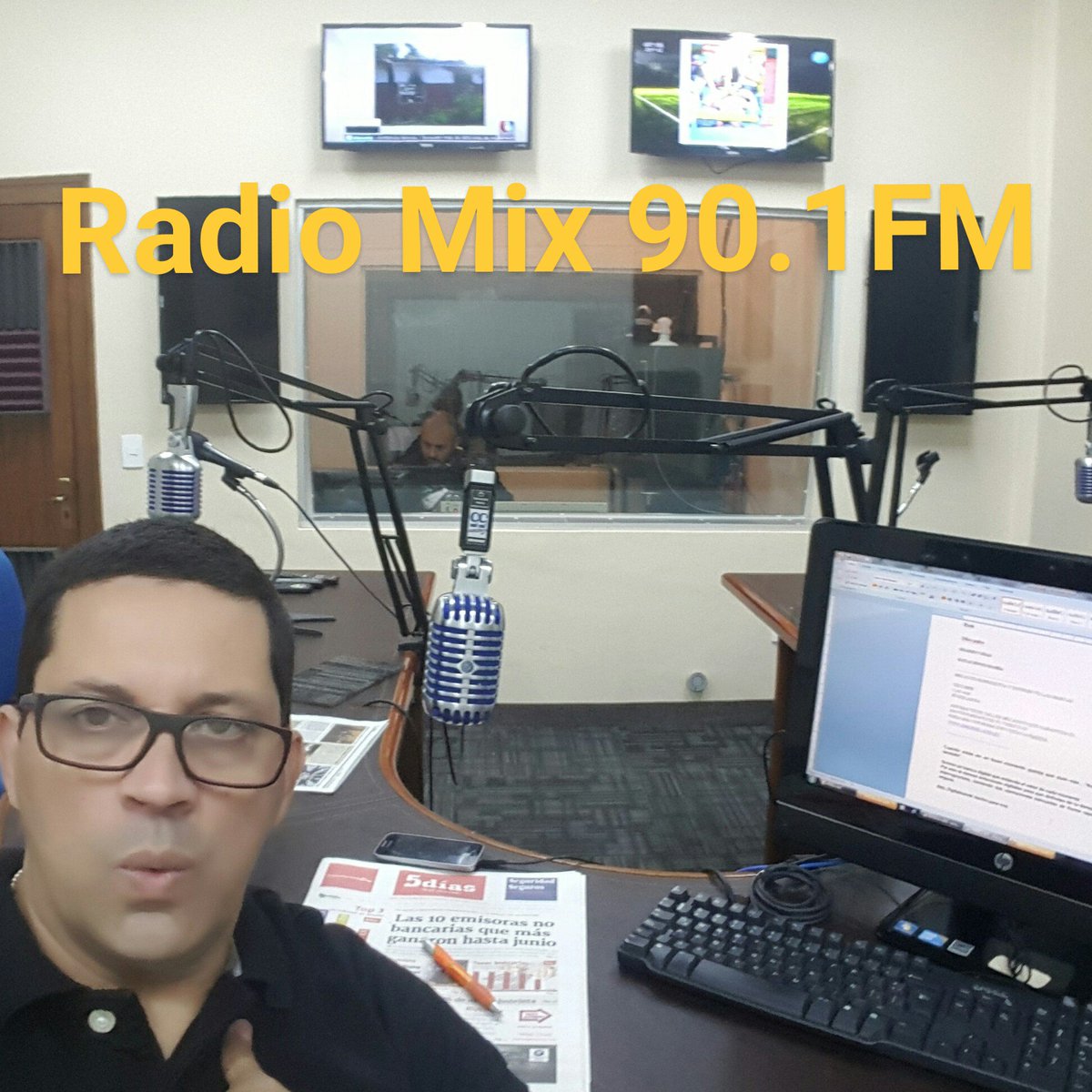 ArribaMix901FM's tweet photo. Sintoniza @radiomix_py - Escucha @ArribaMix901FM de 07.00 a 08.30. Conduce @vicsostoa. Buena música y noticias https://t.co/jSCTckjaS6